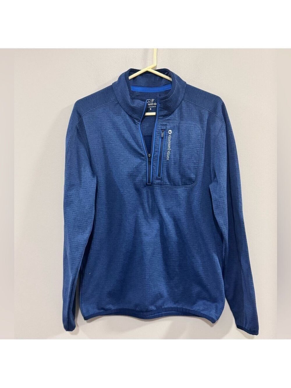 Men's Vineyard Vines Navy Grid Long Sleeve Quarter-Zip Pullover. Size S